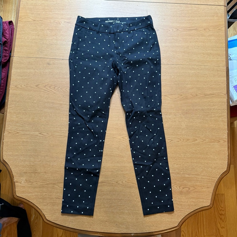 Old Navy pixie pant